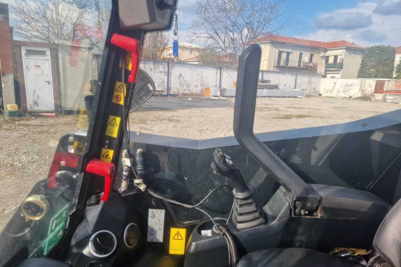 OmecoHub - Immagine JCB 260HF